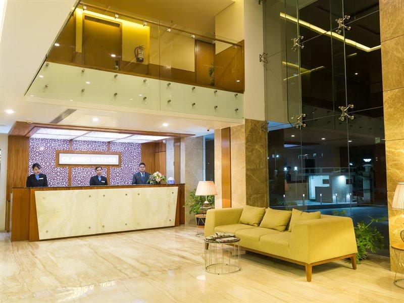 Classic Grande,A Member Of Radisson Imphal Exterior photo