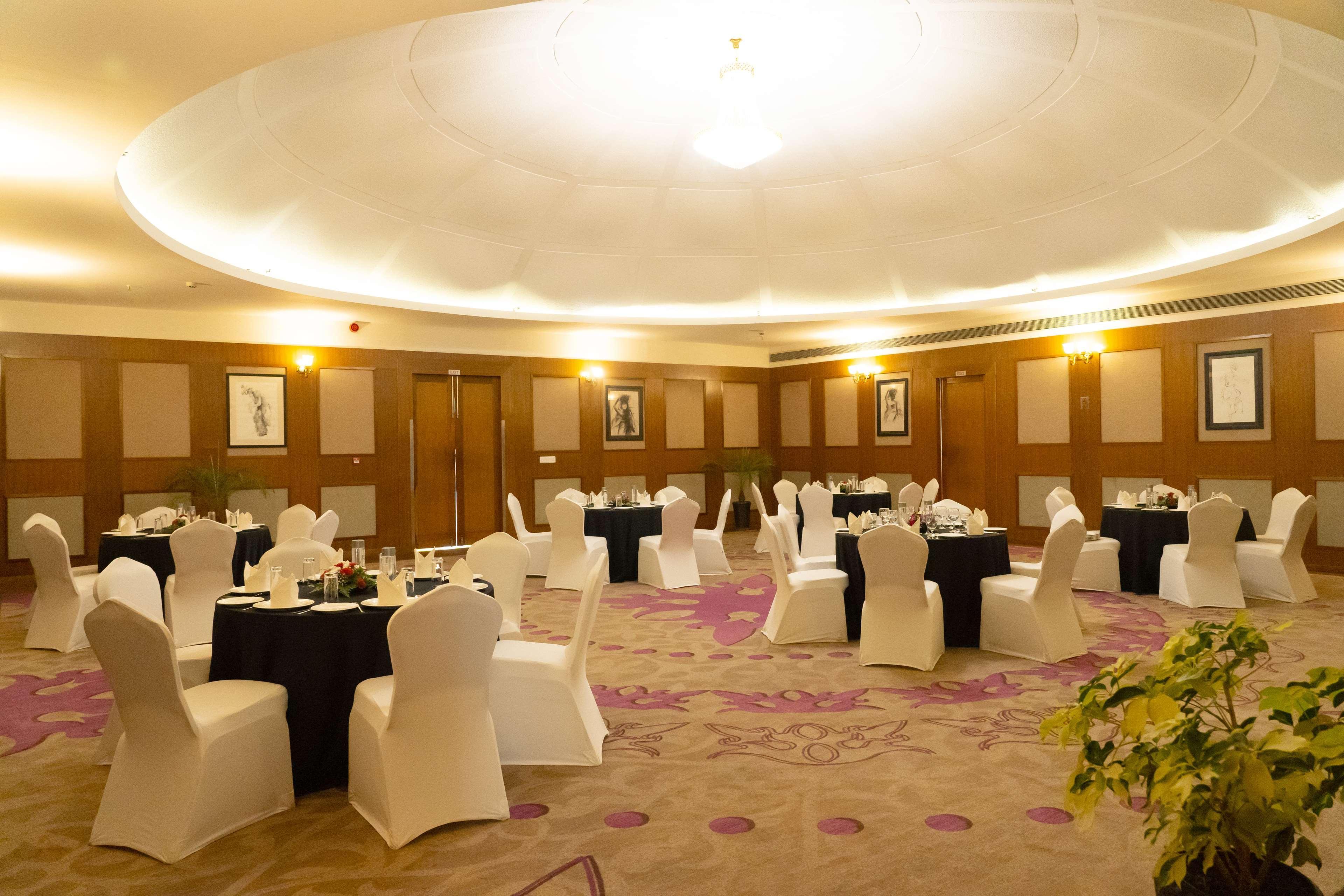 Classic Grande,A Member Of Radisson Imphal Exterior photo